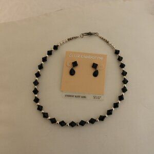 Black and silver necklace with black earrings